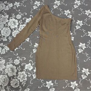 Aritzia BABATON Colby Bodycon One-Sleeve Brown Mini Dress Sz 4